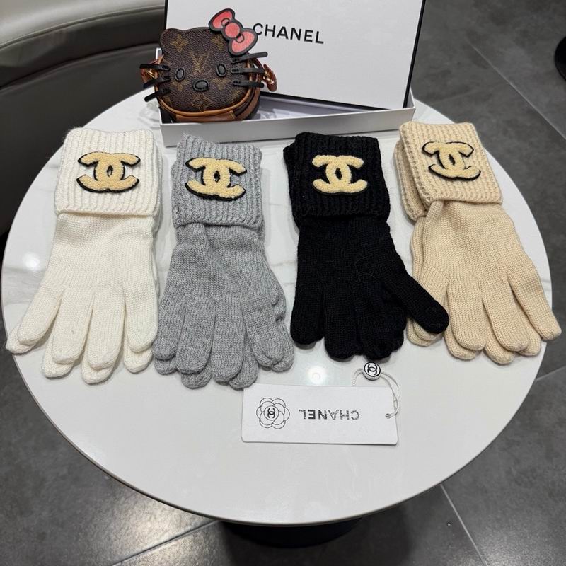 Chanel Gloves hm